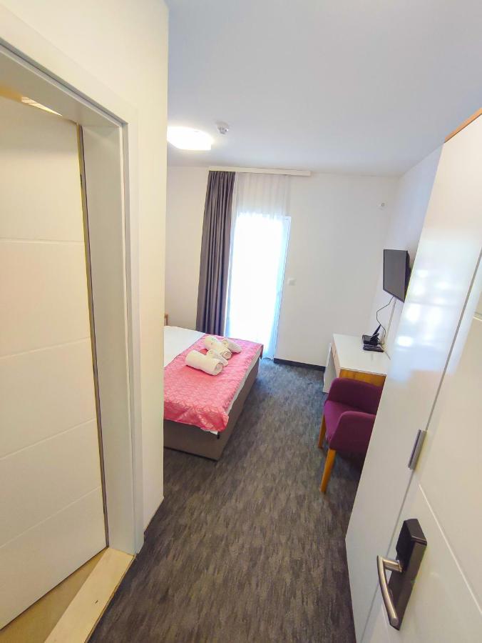 Oaza Mira Hotel & Resort-فندق ومنتجع واحة الهدوء Vlasic Eksteriør bilde