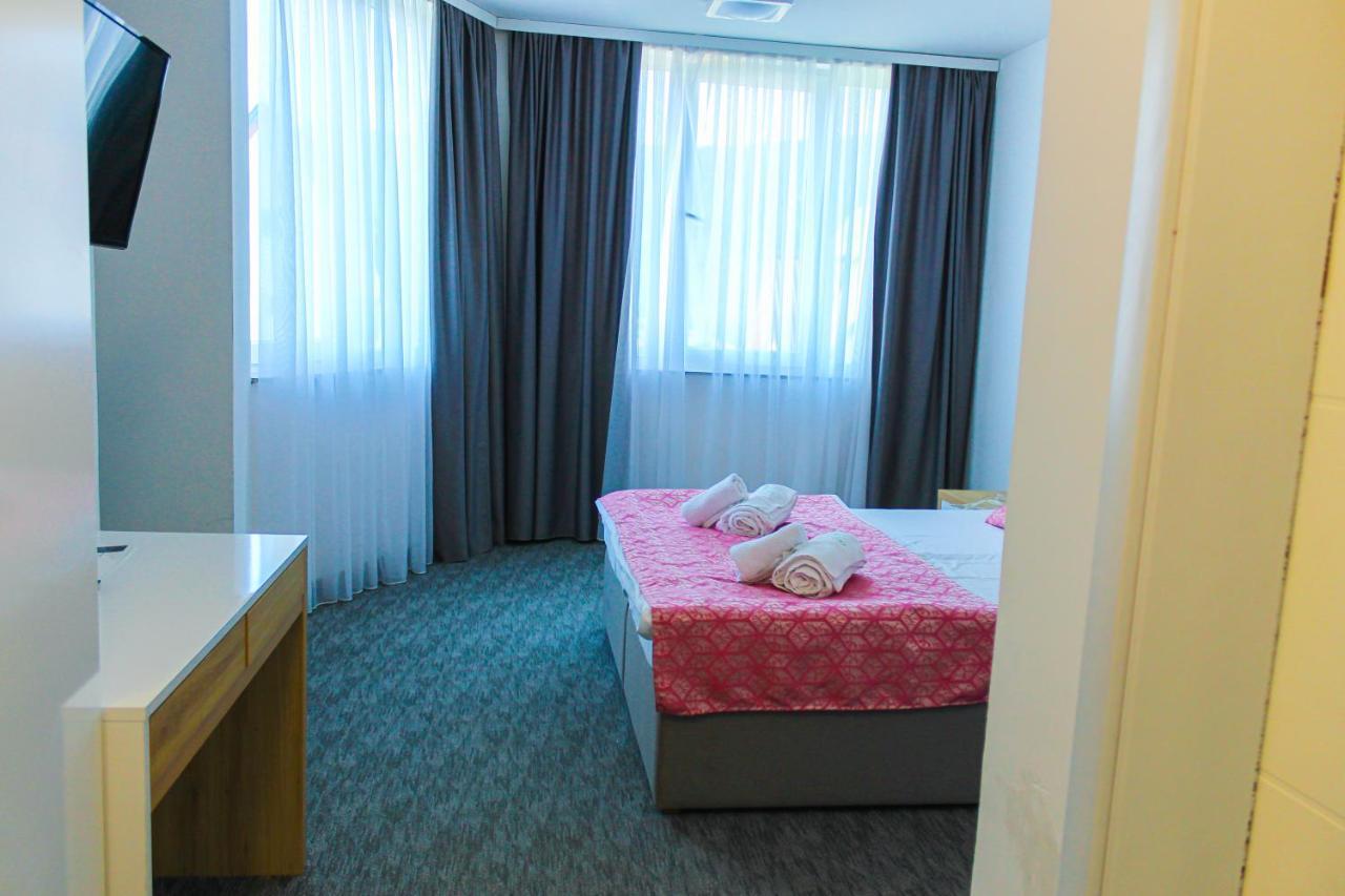 Oaza Mira Hotel & Resort-فندق ومنتجع واحة الهدوء Vlasic Eksteriør bilde
